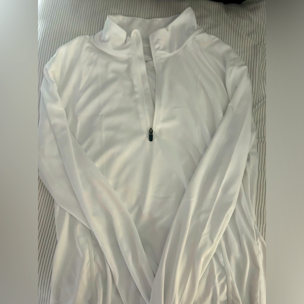 Breathable workout shirt